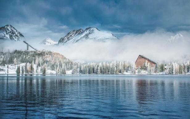 Apartment With Mountain View In Hotel Crocus, Štrbské Pleso 外观 照片